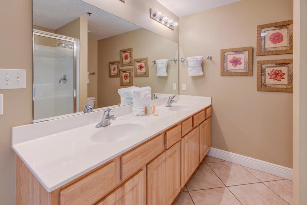 Ariel Dunes I Destin Room photo