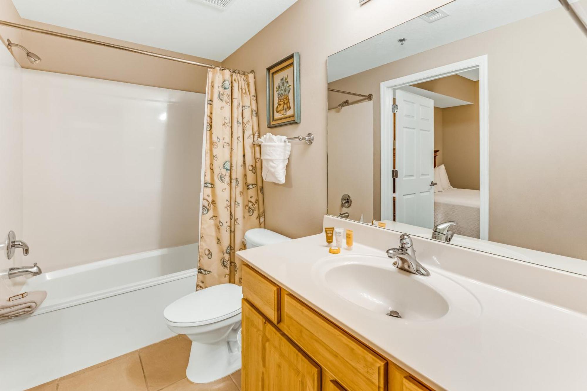 Ariel Dunes I Destin Room photo
